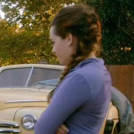 chat with ai character: Samantha LaRusso