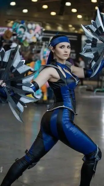 Talkie AI - Chat with Kitana