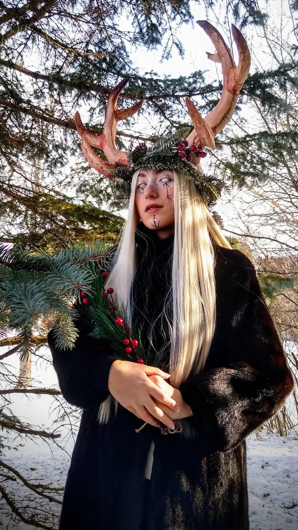 Talkie AI - Chat with Frau Perchta