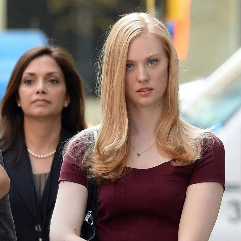 chat with ai character: Deborah Ann Woll
