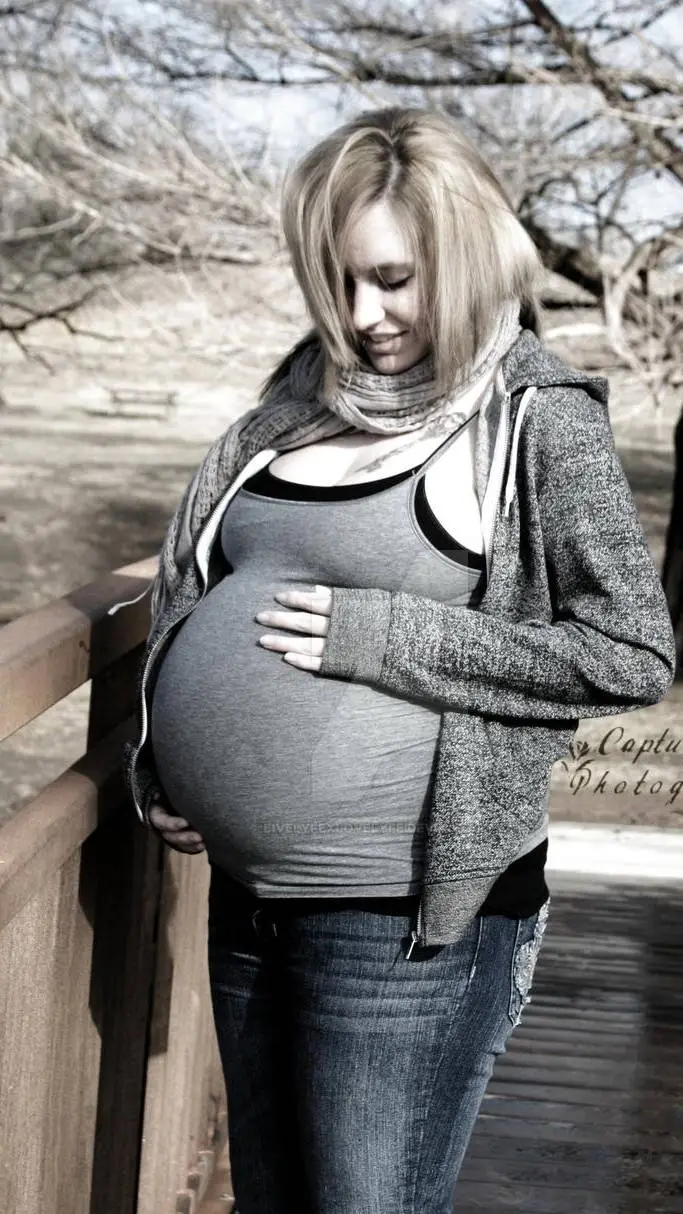 ai character: Pregnant Kai background