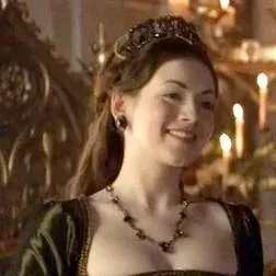chat with ai character: Mary Tudor 💓 💞 💕