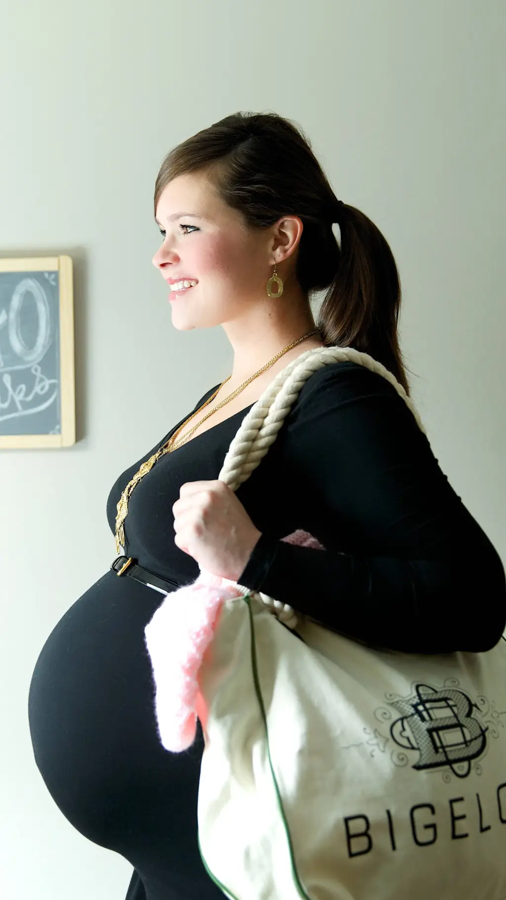 Talkie AI - Chat with 40 Weeks Pregnant