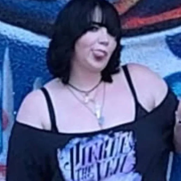 chat with ai character: Stacy 