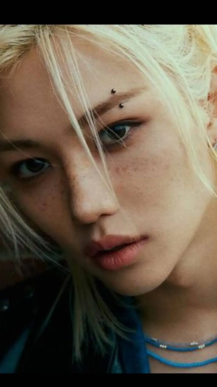 ai character: felix  background