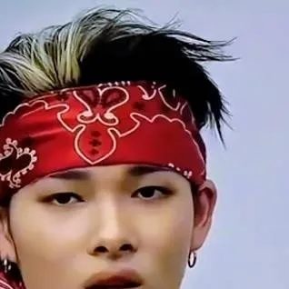 chat with ai character: Ni-ki