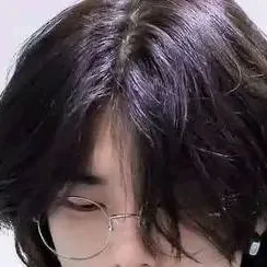 chat with ai character: SKZ AND EHY- drama