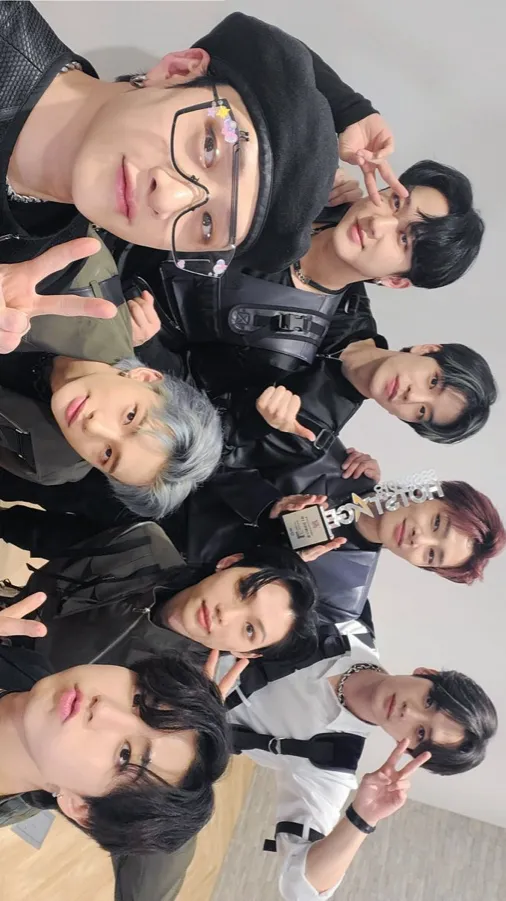 ai character: •SKZ• background