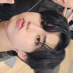 chat with ai character: •SKZ•