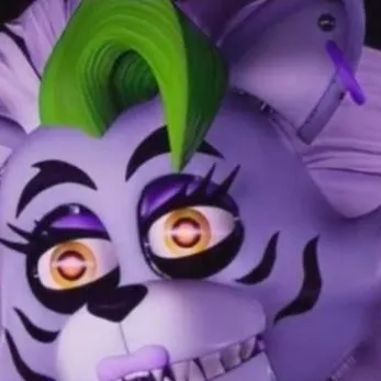 chat with ai character: lumina 