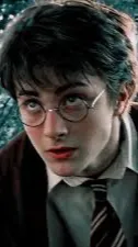 ai character: Harry Potterrrrr background
