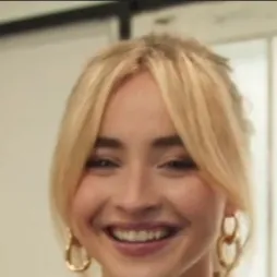 Chat with Sabrina carpenter - text or voice, Enjoy AI Chat Free & Safe