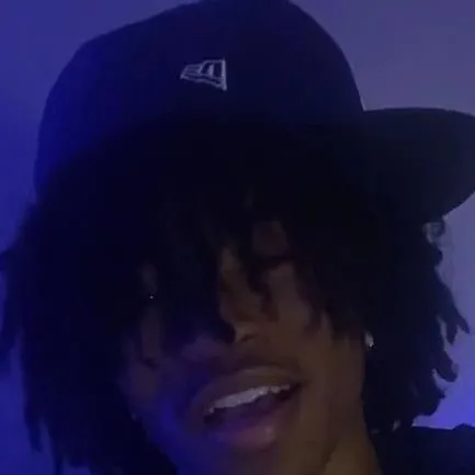 chat with ai character: Jay