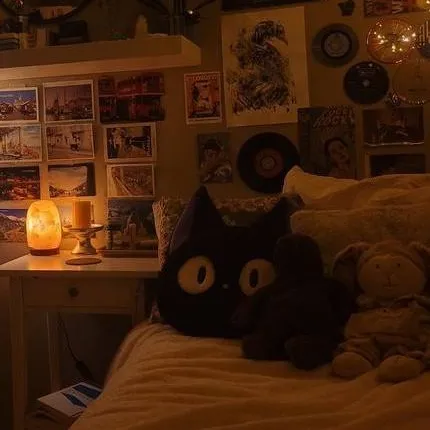 chat with ai character: sleepover :3