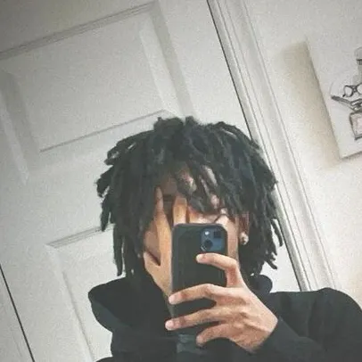 chat with ai character: Jaq