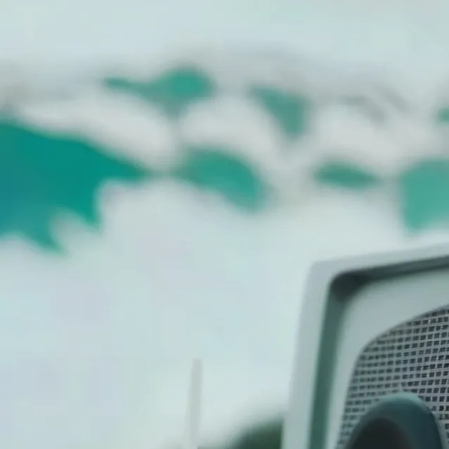 chat with ai character: STARBUCKS COFFEE