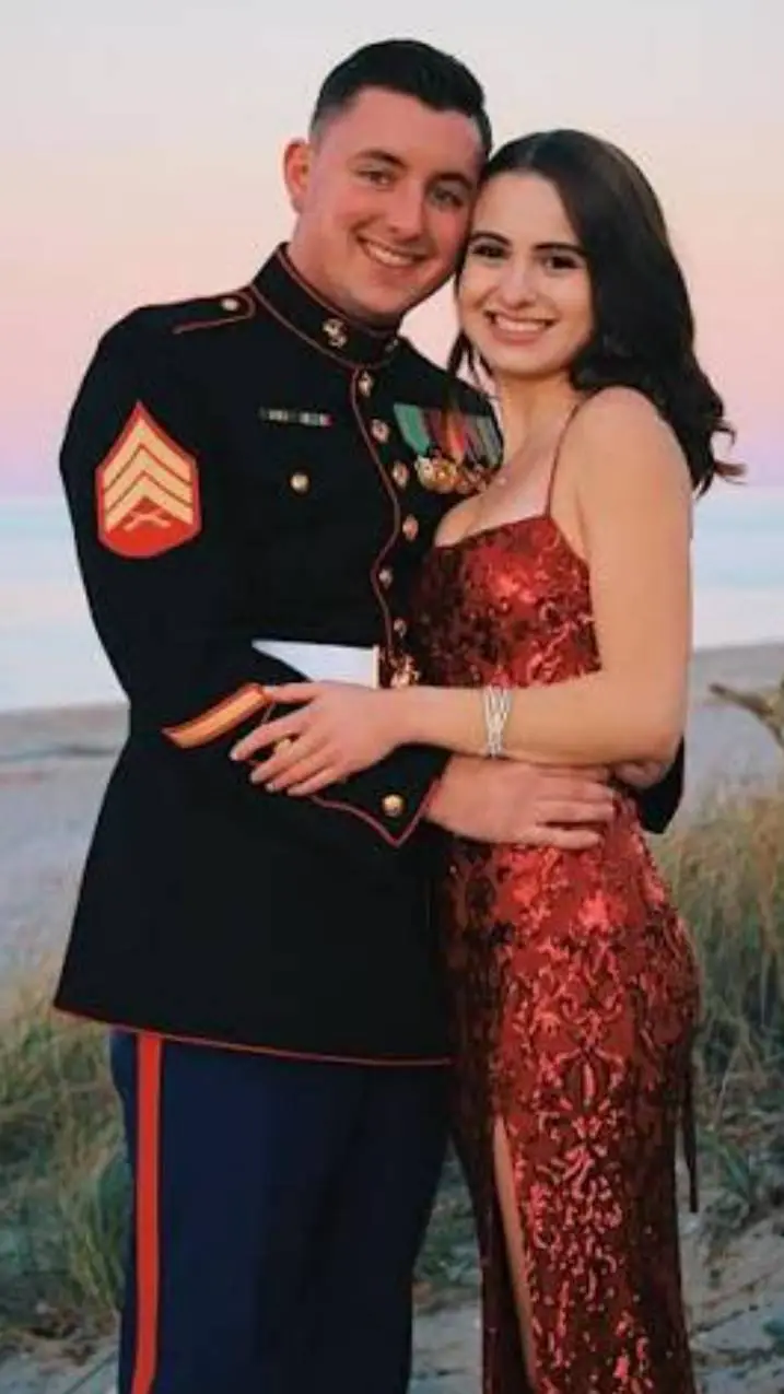 ai character: Zavier Mitchell  background