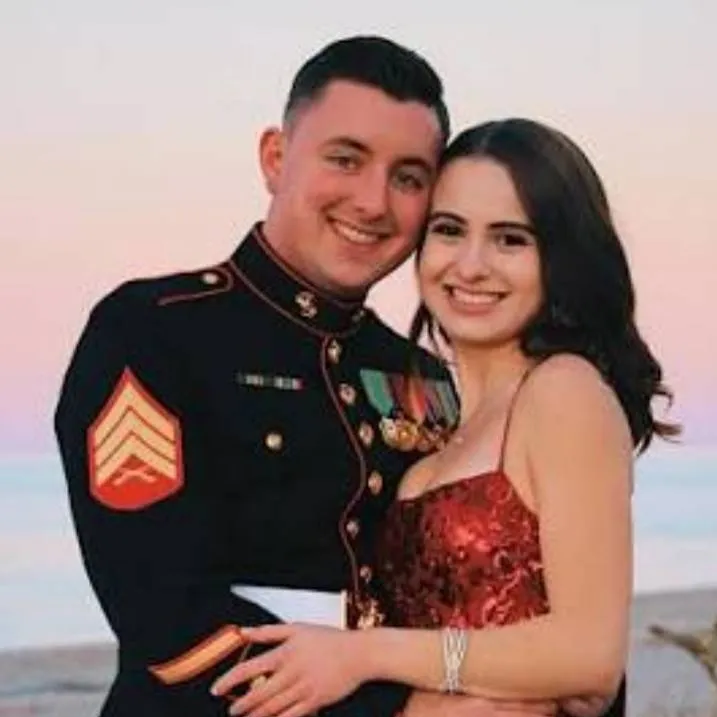 chat with ai character: Zavier Mitchell 