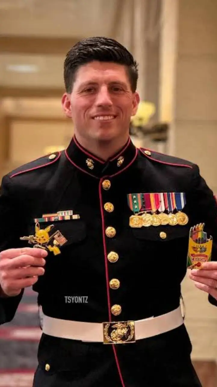 ai character: Nathan Laurence  background