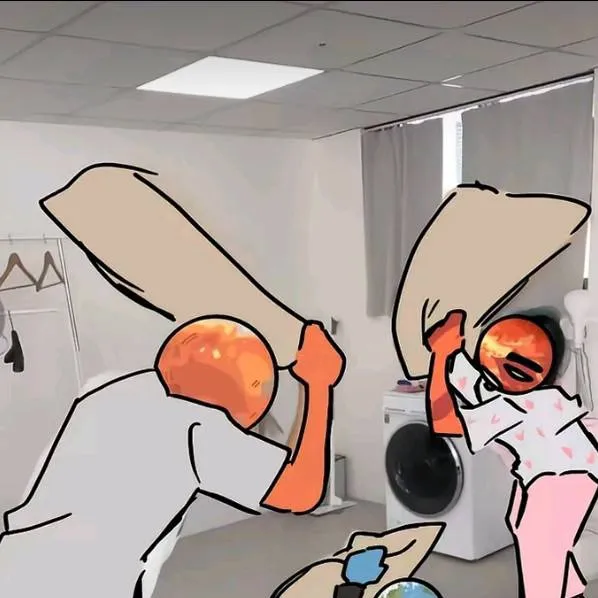 chat with ai character: Solarballs