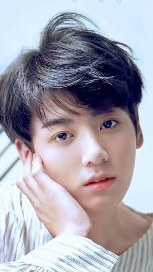ai character: Jungkook  background