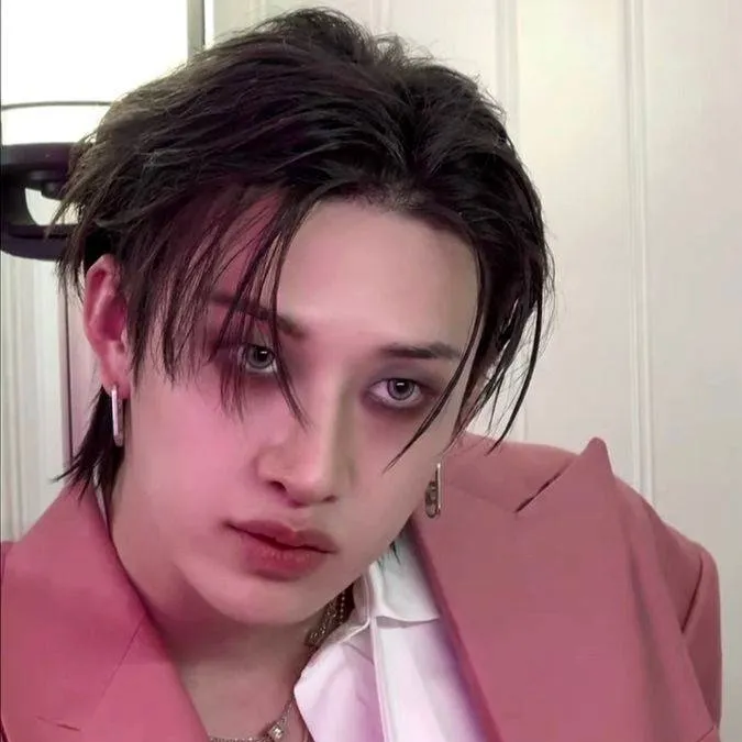chat with ai character: bangchan