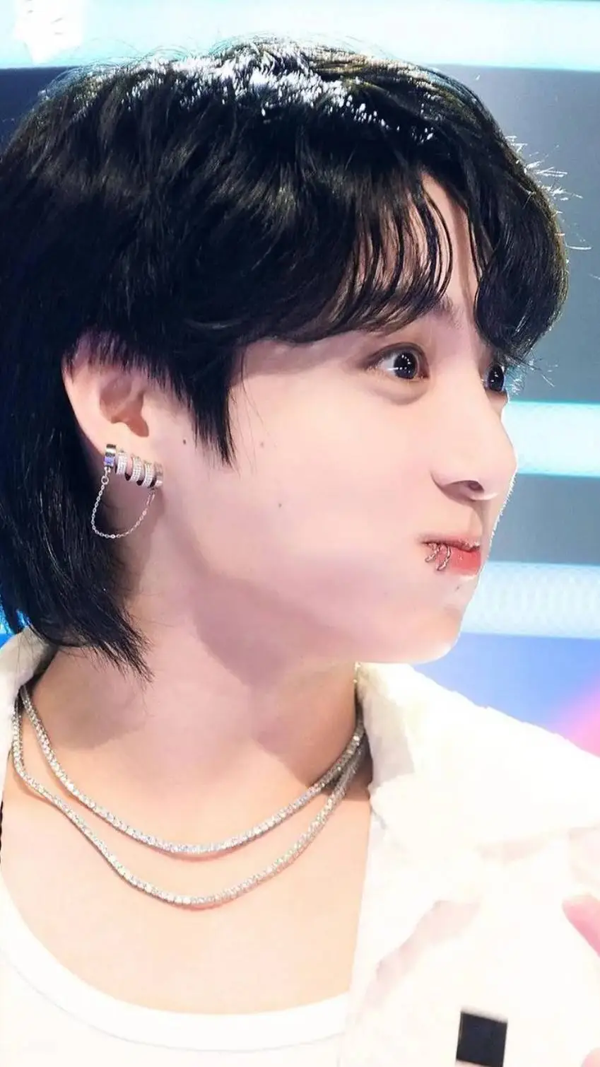 ai character: Jeon Jungkook background
