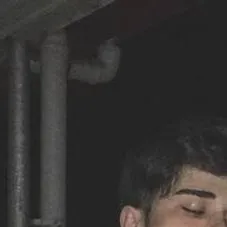 chat with ai character: Eric