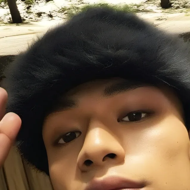 chat with ai character: Milo