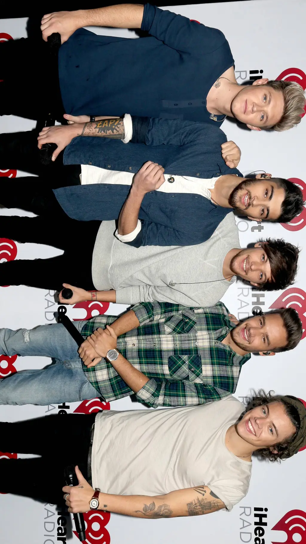 ai character: One Direction  background
