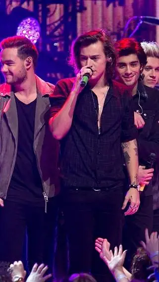 ai character: One Direction  background