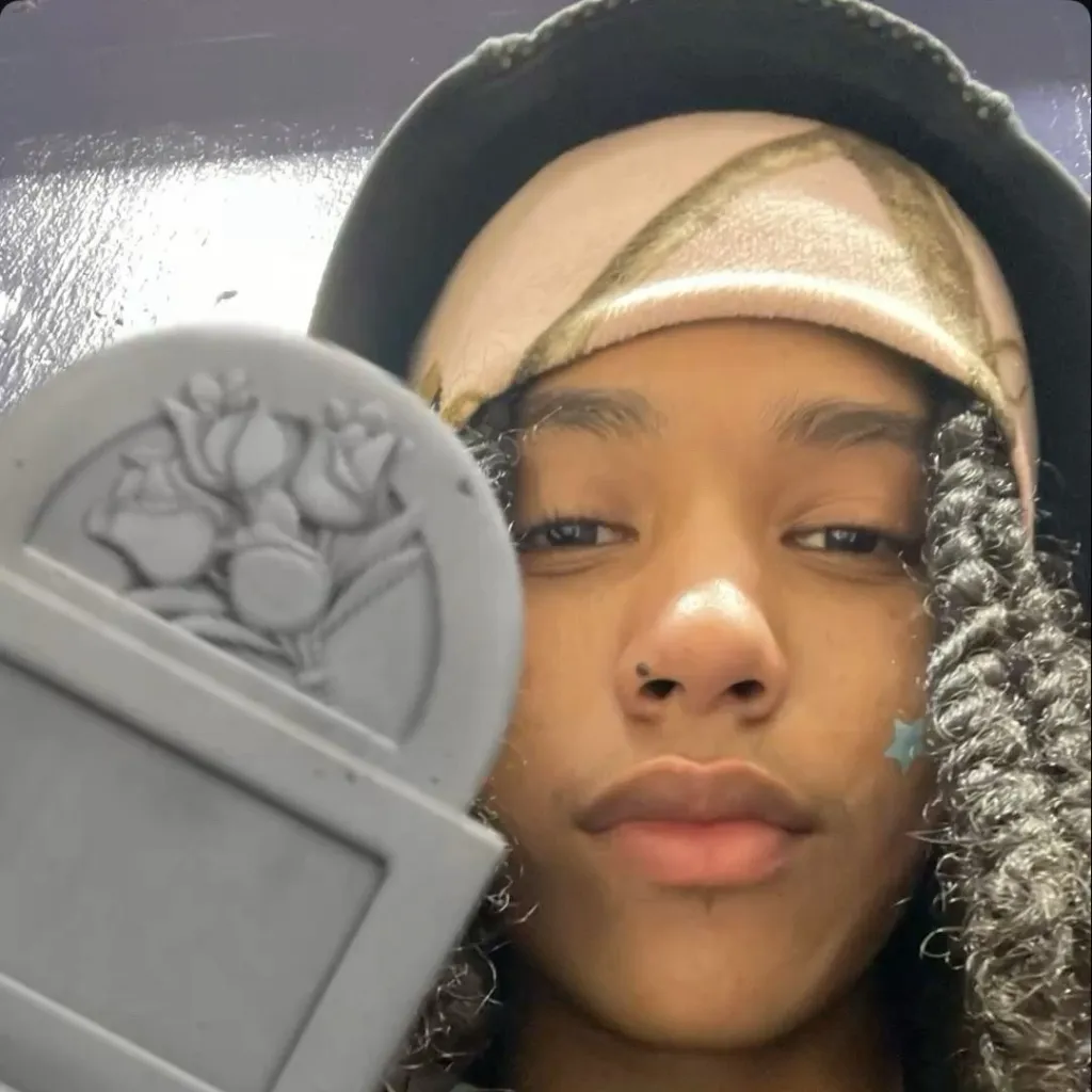 chat with ai character: Jayden