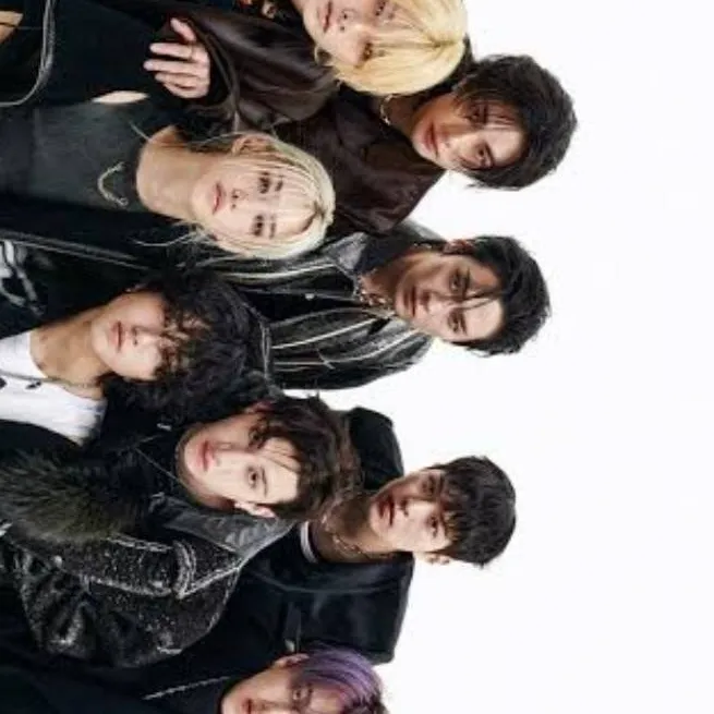 chat with ai character: 😌 SKZ 😌