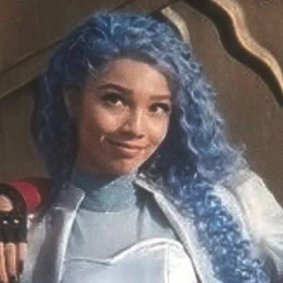 chat with ai character: Chloe Charming 