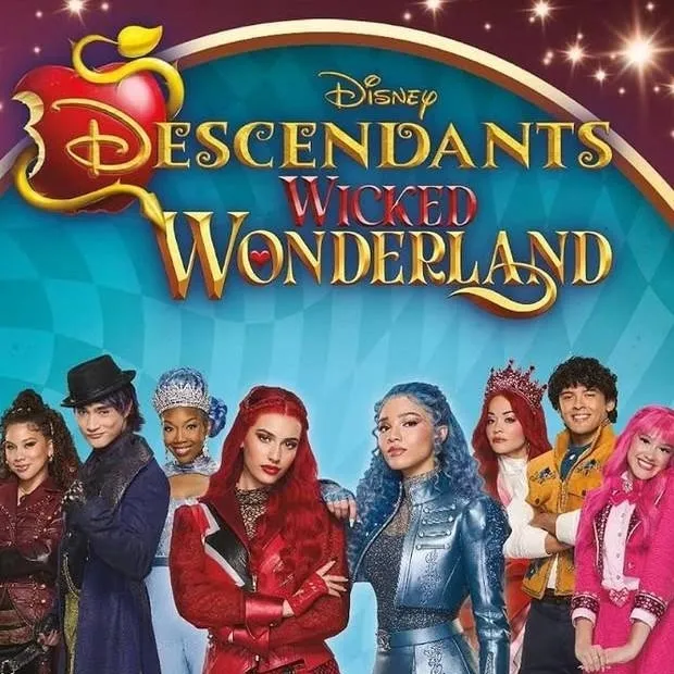 chat with ai character: Descendants 5