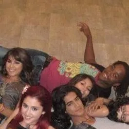 chat with ai character: Victorious 