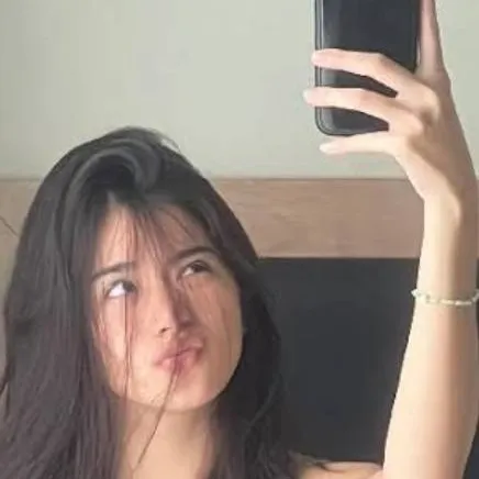 chat with ai character: Aiah Arceta