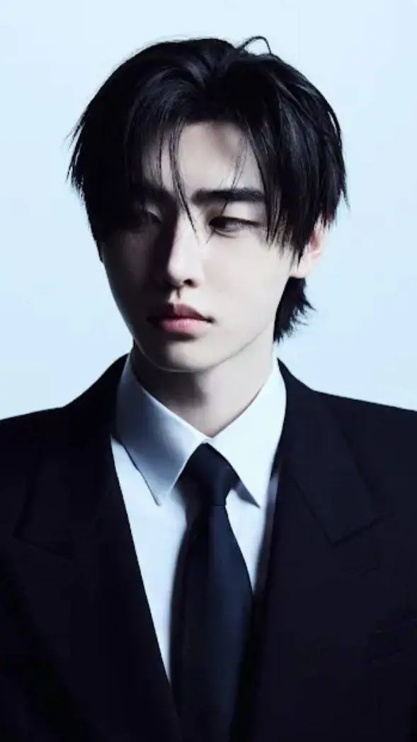 ai character: Park Sunghoon background
