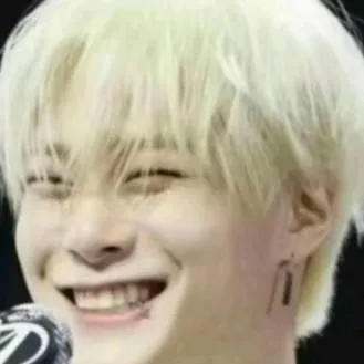 chat with ai character: MOONBIN 💔