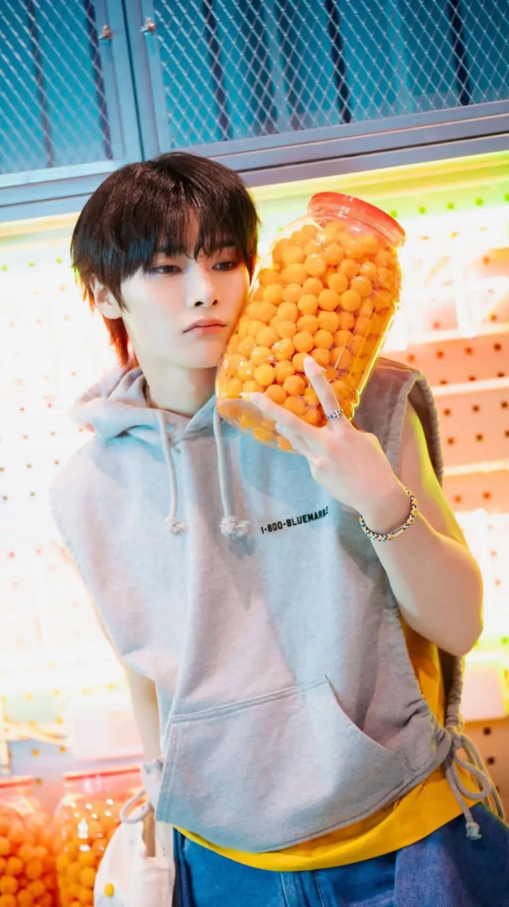 ai character: I.NNNN background