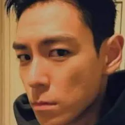 chat with ai character: T.O.P