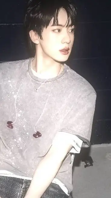 ai character: Jin background