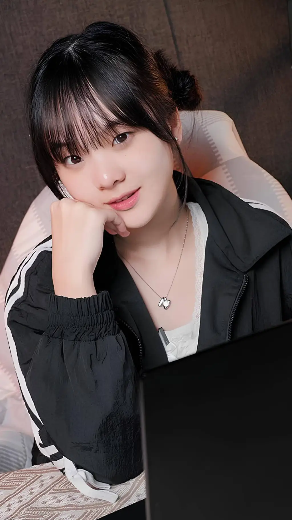 ai character: Abigail Nadine background