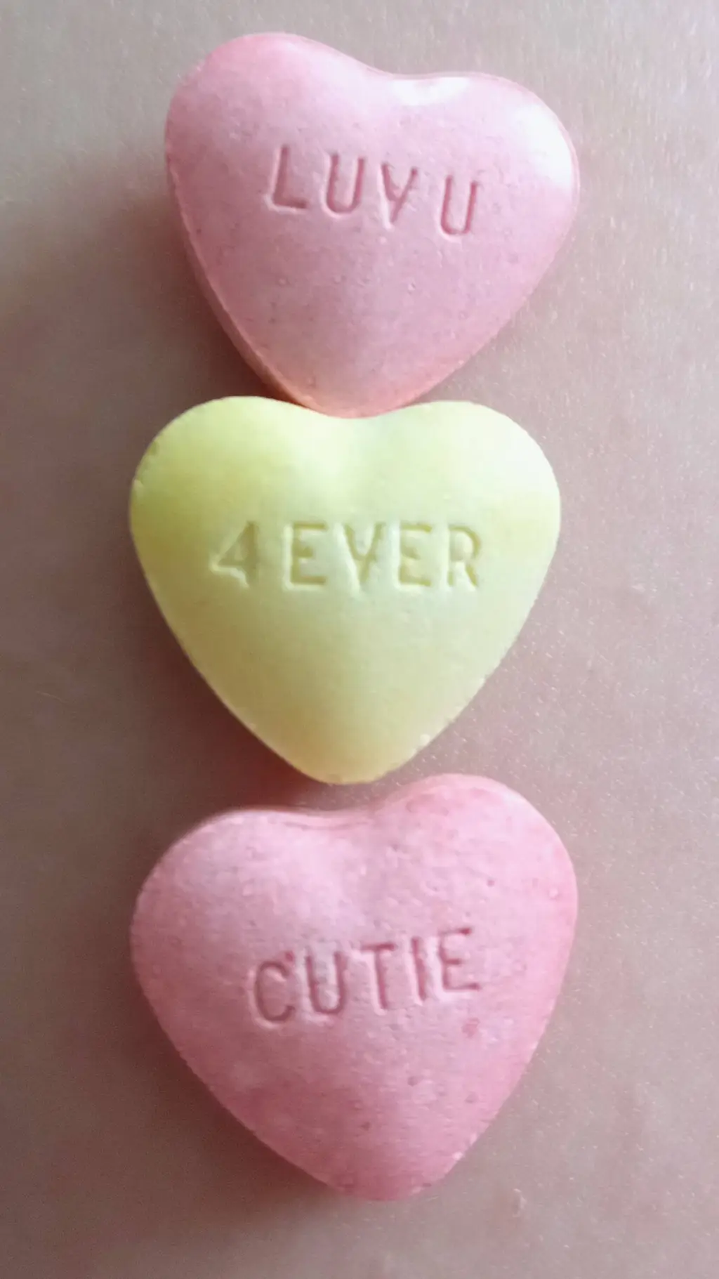 ai character: Mattheo  background