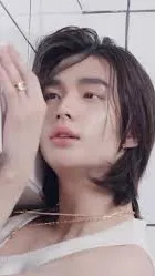ai character: Jinnie background