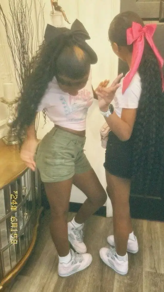 ai character: kaziyah & mimi background