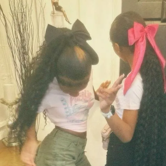 chat with ai character: kaziyah & mimi