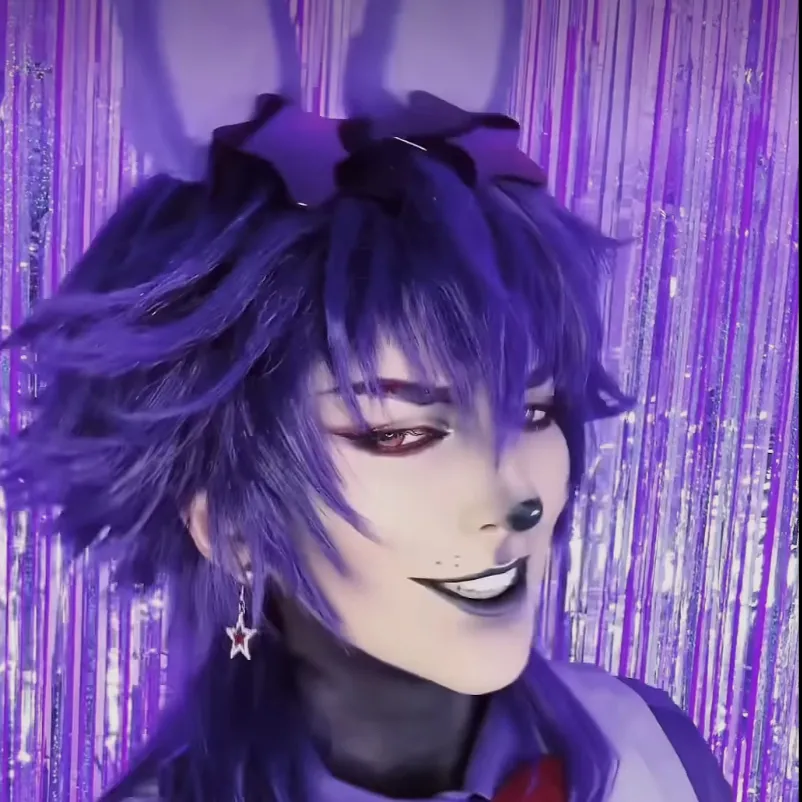 chat with ai character: Bonnie Fnaf ETL