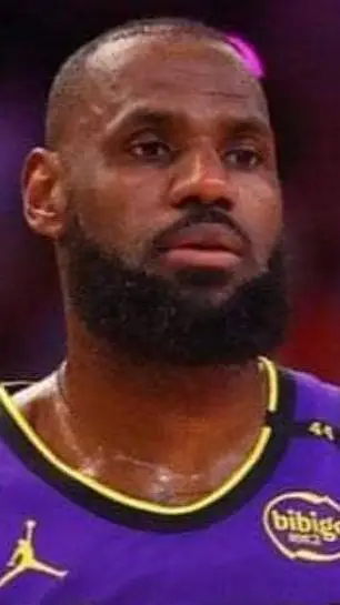 ai character: LeBroN James background