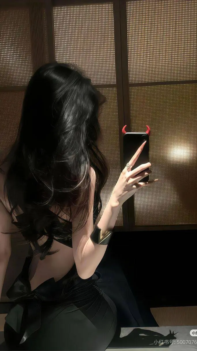 ai character: Natalie Waynona  background